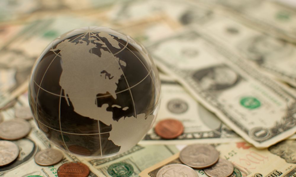 US economy grew faster than expected in Q2